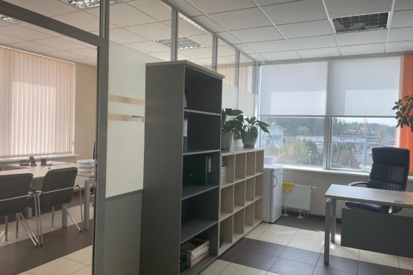 Аренда офиса 75 кв.м в БЦ Империал,  разделен на 4 помещения - фото 4