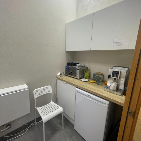 Фотография Офис 155 кв.м с качественным ремонтом в центре - фото 5