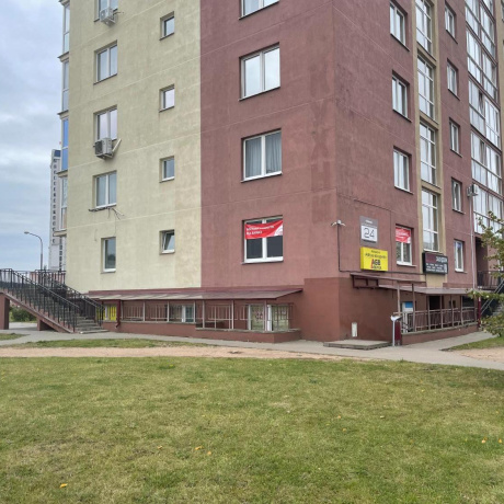 Фотография Продажа помещения 98,1 кв.м, метро в шаговой доступности - фото 2