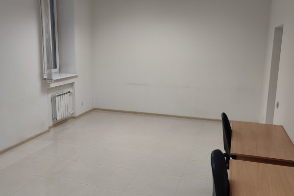 Офис 66,7 кв.м (три кабинета) в центре, метро - фото 6