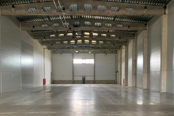 Продажа качественного склада 1100 кв.м возле МКАД - фото 1