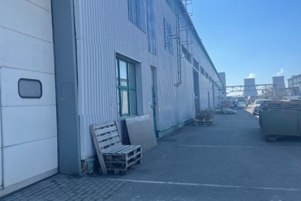 Продажа склада 1300 кв.м, офисы 300 кв.м возле МКАД - фото 1