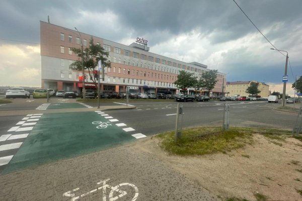 Продажа торгового помещения 182,9 м&sup2; в БЦ "ТехноПарк" - фото 1