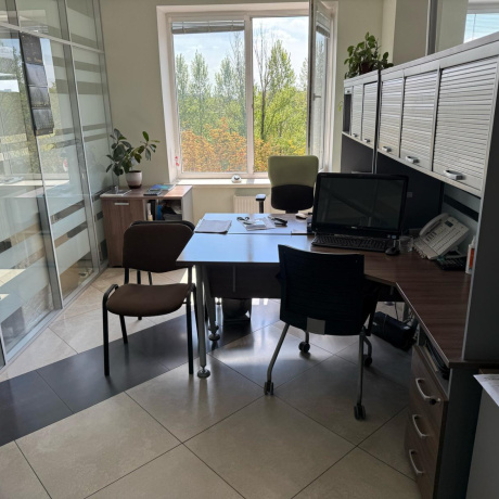 Фотография Сдается современный офис 150 кв.м в БЦ &ldquo;Грин Плаза&rdquo; с мебелью - фото 1