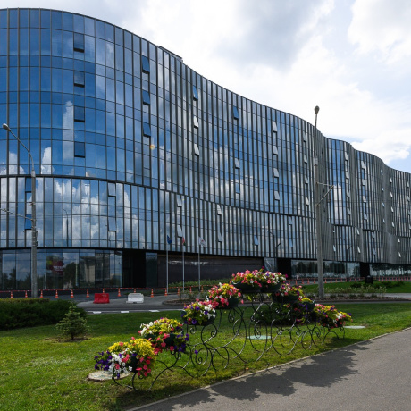 Фотография Торговые помещения от 120 до 260 кв.м в центре, просп.Победителей - фото 1