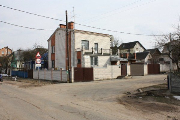 Дом в аренду под офис 260 м. кв.  - фото 1