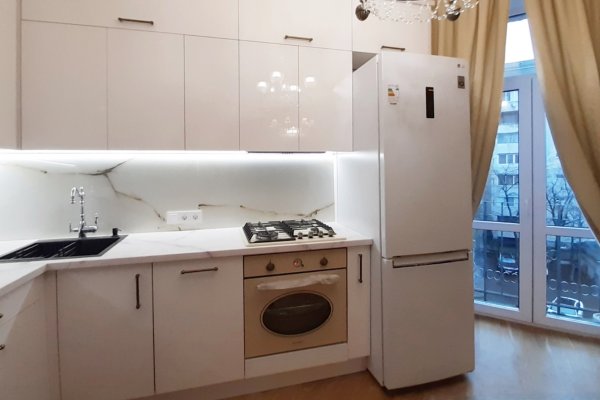 2-комнатная квартира по адресу ЗАХАРОВА, 23 - фото 5