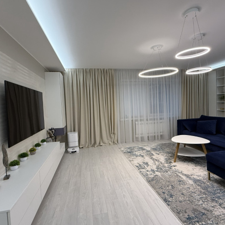 Фотография 3-комнатная квартира по адресу ПОБЕДИТЕЛЕЙ, 123 - фото 2