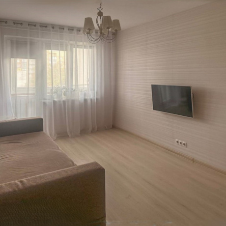 Фотография 3-комнатная квартира по адресу АУЭЗОВА М.А., 12 - фото 1