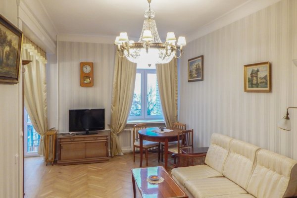 2-комнатная квартира по адресу ЗАХАРОВА, 23 - фото 6