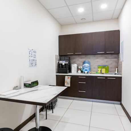 Фотография Светлые офисы (от 33 м2 до 85 м2) с панорамным видом на лес в БЦ &laquo;Империал&raquo; - фото 8