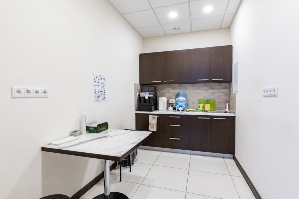 Светлые офисы (от 33 м2 до 85 м2) с панорамным видом на лес в БЦ &laquo;Империал&raquo; - фото 8