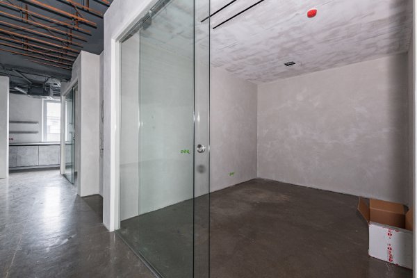 Аренда стильного лофт-офиса (174,5 м&sup2;) с двумя отдельными входами в БЦ &laquo;Ривьера Плаза&raquo; - фото 11