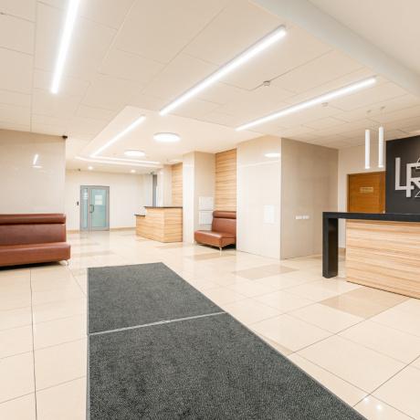 Фотография Офисный блок (355 м&sup2;) с бесплатной закрытой парковкой (метро Аэродромная и Ковальская Слобода) - фото 3