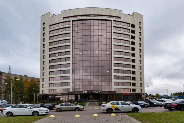 Светлые офисы (от 33 м2 до 85 м2) с панорамным видом на лес в БЦ &laquo;Империал&raquo; - фото 1