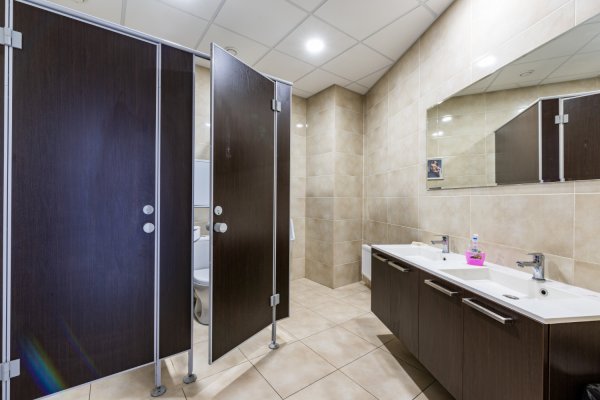 Светлые офисы (от 33 м2 до 85 м2) с панорамным видом на лес в БЦ &laquo;Империал&raquo; - фото 10