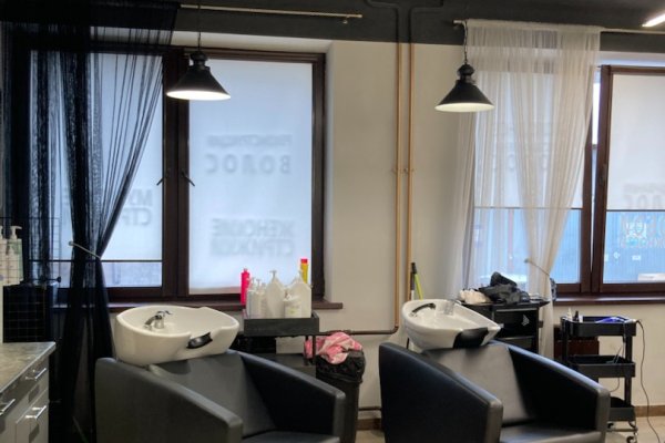 Предлагается в аренду коммерческое помещение под услуги (салон красоты/массажный кабинет/медицинские услуги и т.д) - фото 7