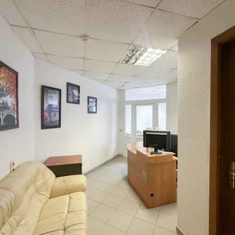 Фотография Офис 30,7 м2 в аренду недалеко от центра в Советском районе - фото 2