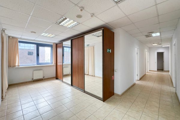 Продаётся офис 204,5 м&sup2; в бизнес-центре &laquo;Немига-Сити&raquo; - фото 2