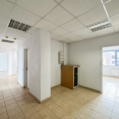 Фотография Продаётся офис 204,5 м&sup2; в бизнес-центре &laquo;Немига-Сити&raquo; - фото 13