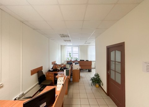 Продажа офиса в бизнес-центре "Виктория Плаза" - фото 4