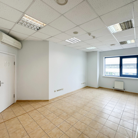 Фотография Продаётся офис 204,5 м&sup2; в бизнес-центре &laquo;Немига-Сити&raquo; - фото 4