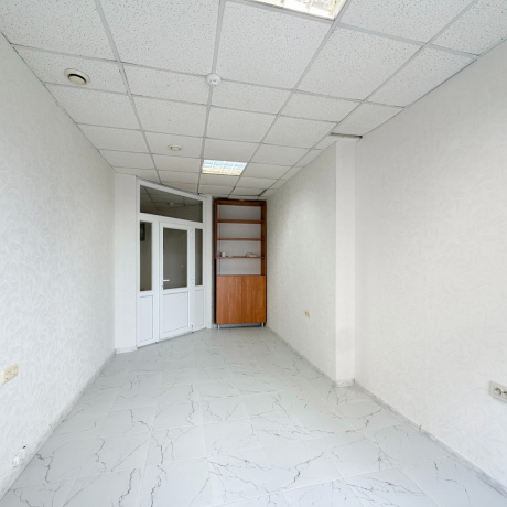 Фотография Офис 30,7 м2 в аренду недалеко от центра в Советском районе - фото 3