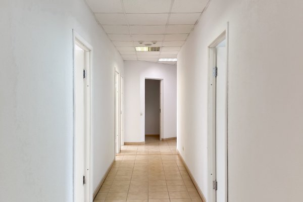 Продаётся офис 204,5 м&sup2; в бизнес-центре &laquo;Немига-Сити&raquo; - фото 3