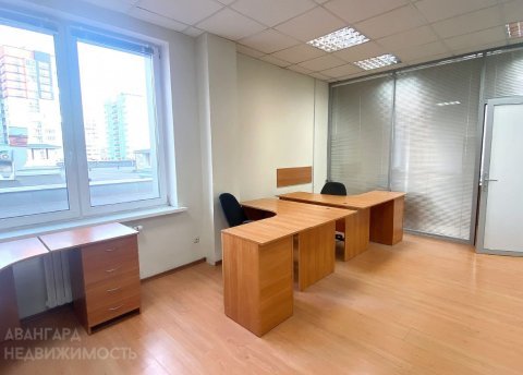 Офисное помещение 54,5 м2 на ул. Богдановича, 155Б - фото 4