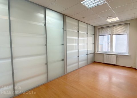 Офисное помещение 54,5 м2 на ул. Богдановича, 155Б - фото 1