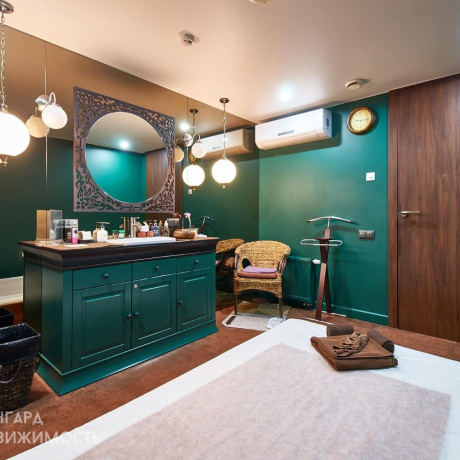 Фотография Продажа административно-торгового помещения 412,7 кв.м. - фото 9