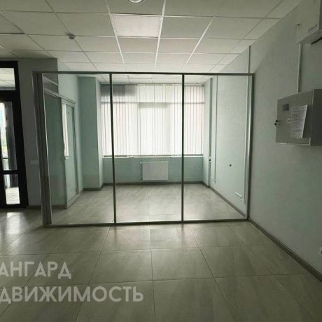 Фотография Аренда административно-торгового площади рядом с метро - фото 2