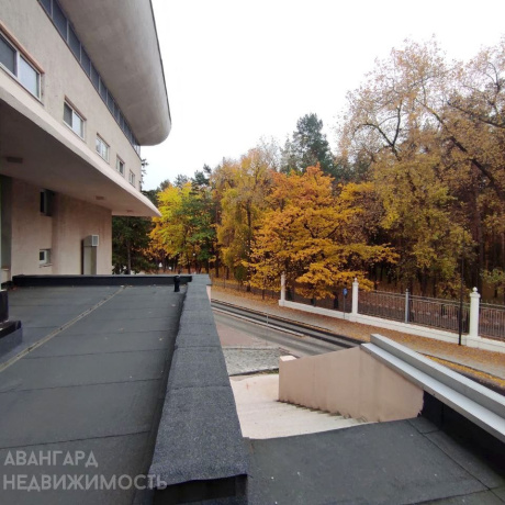 Фотография Аренда просторного офиса 183.6 кв. м в г. Минске - фото 11