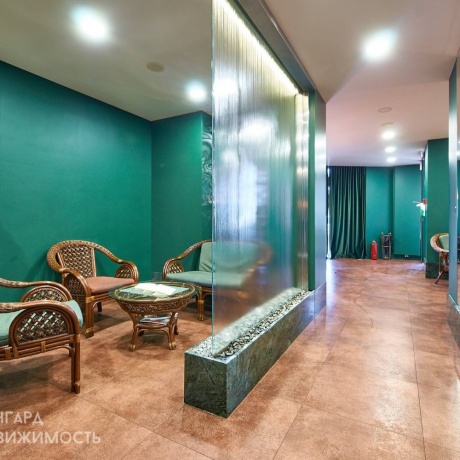 Фотография Продажа административно-торгового помещения 412,7 кв.м. - фото 3