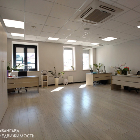 Фотография Продажа офиса 48,3 м&sup2; в центре г. Минска (ул. Зыбицкая, 4) - фото 2