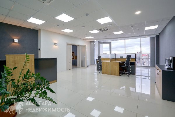 Офис для вашего бизнеса. БЦ «Royal Plaza» - фото 1