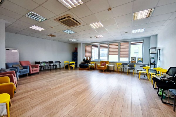 Офисные помещения возле метро (г. Минск, ул. Скрыганова, 14) - фото 1