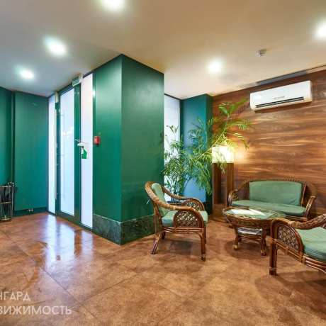 Фотография Продажа административно-торгового помещения 412,7 кв.м. - фото 1