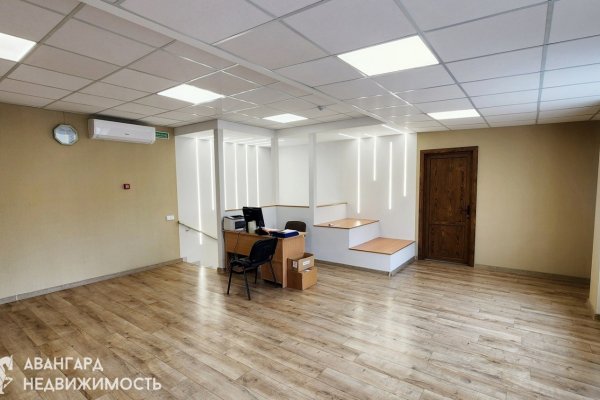 Уютное офисное помещение 66.1 кв. м в аг. Хатежино - фото 1