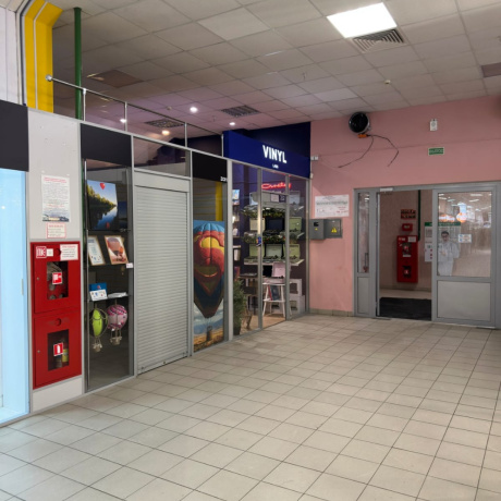 Фотография Одно из лучших торговых помещений в ТЦ &laquo;Московско-Венский&raquo; - фото 4