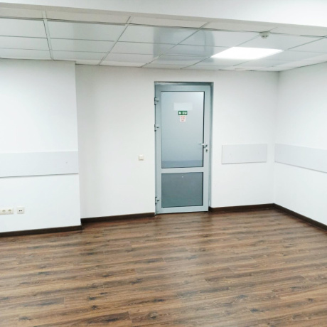 Фотография Сдается офис в долгосрочную аренду - фото 2